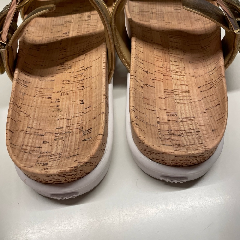 Michael Kors Pale Gold Colby Slides - Picture 4 of 4